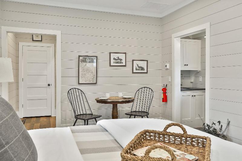 The Cottages At Laurel Brooke image