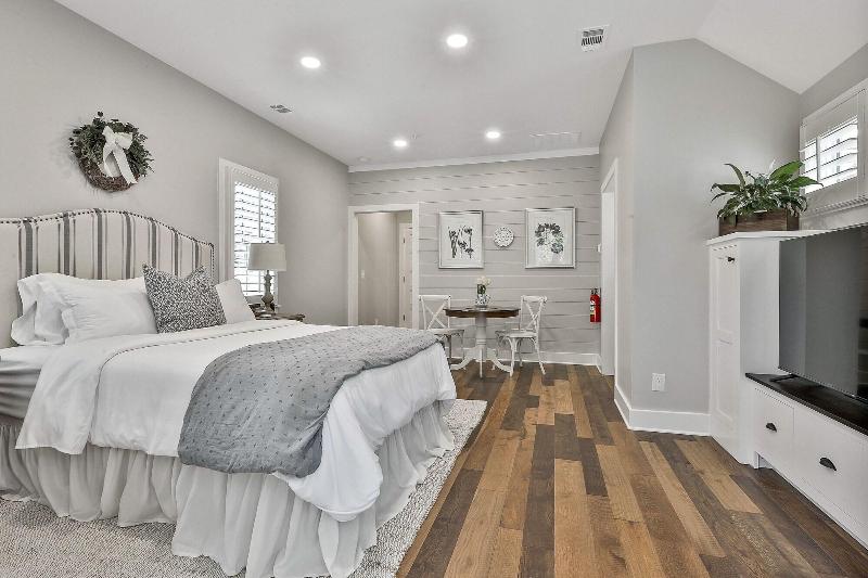 The Cottages At Laurel Brooke image