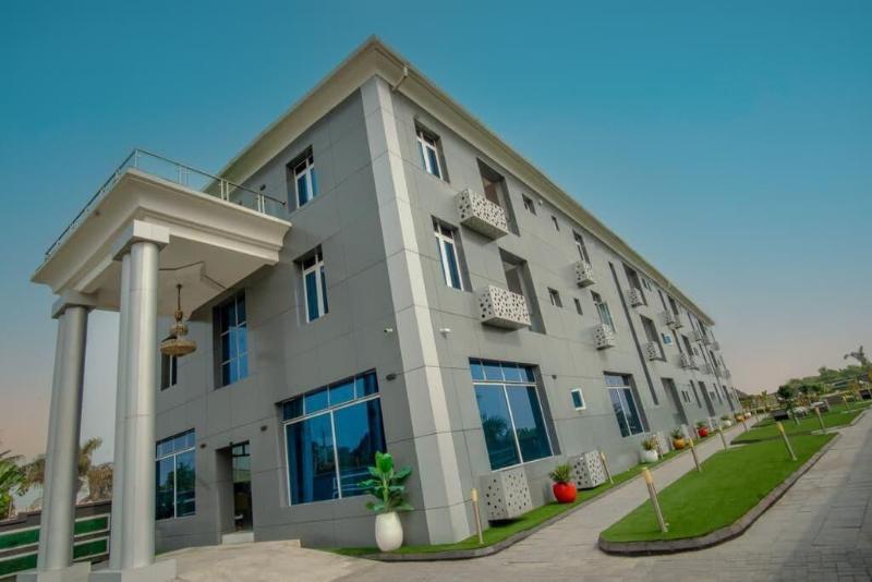 Jahz Empire Suites image