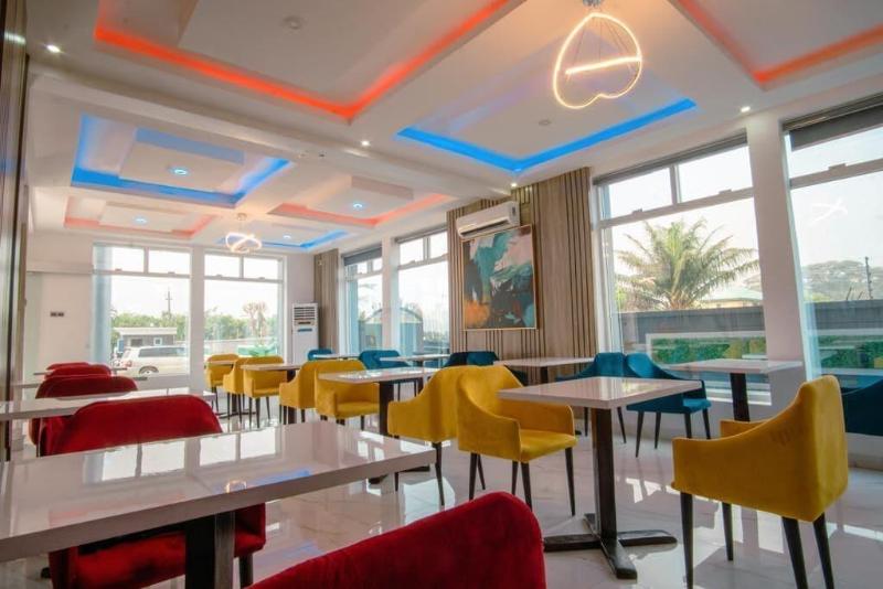Jahz Empire Suites image