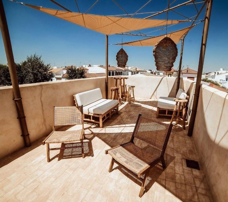 La Posada Del Limonero Adults Only image