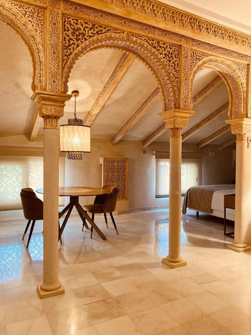 La Posada Del Limonero Adults Only image
