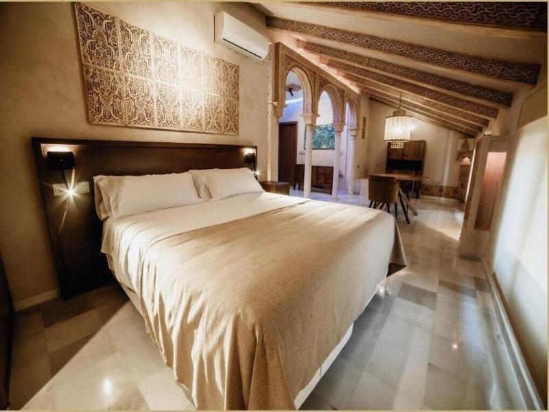 La Posada Del Limonero Adults Only image