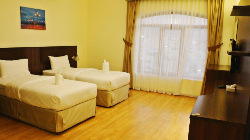 Weekdays Hotel image