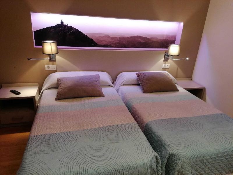 Hello Villarreal Suites image