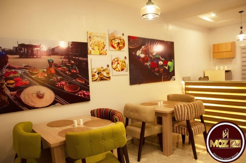 Moz One Executive Guest Rooms Hombori image