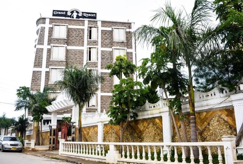 Louis Montfort Grand Resort Mombasa — main photo