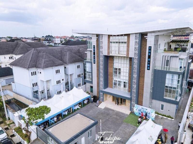 The Gibs Hotel image