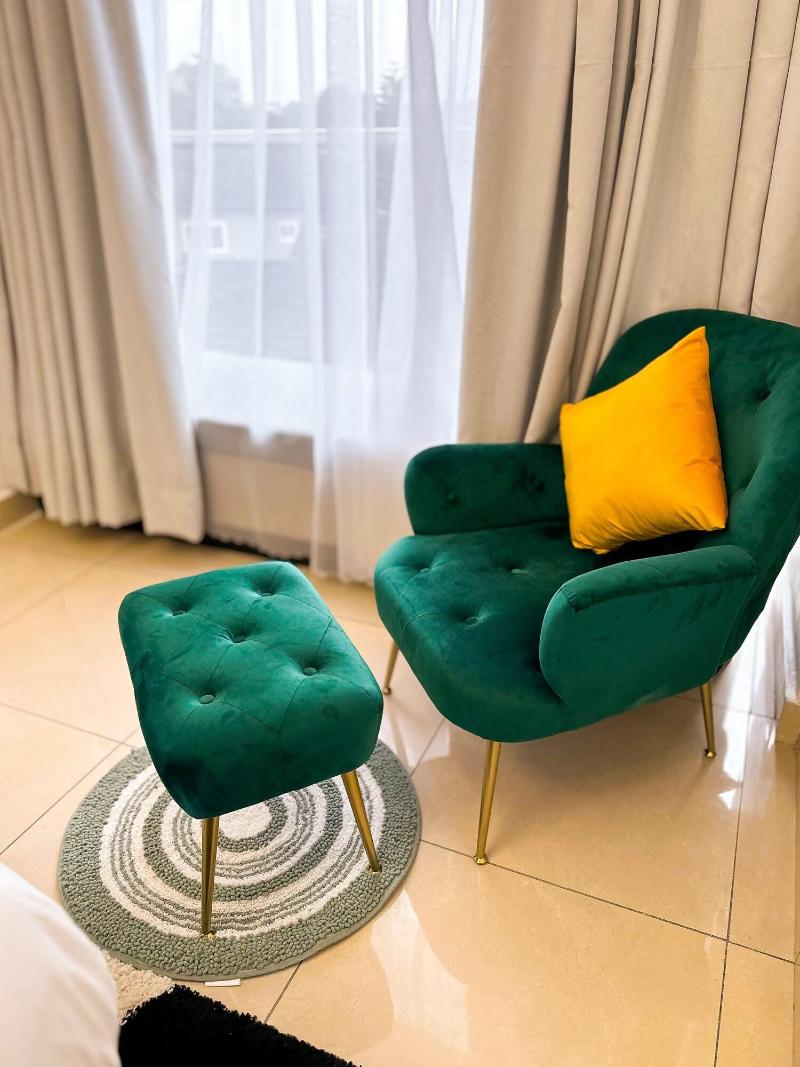 The Gibs Hotel image