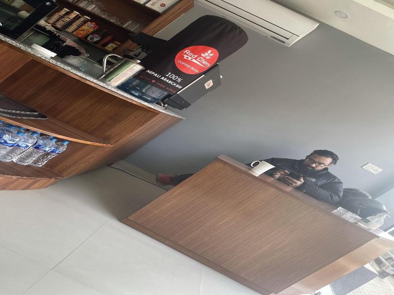 Harrys Home image