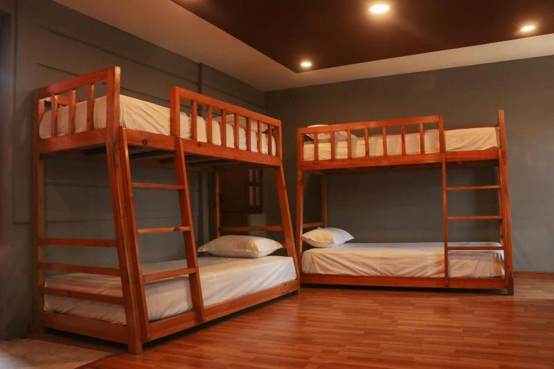Harrys Home image