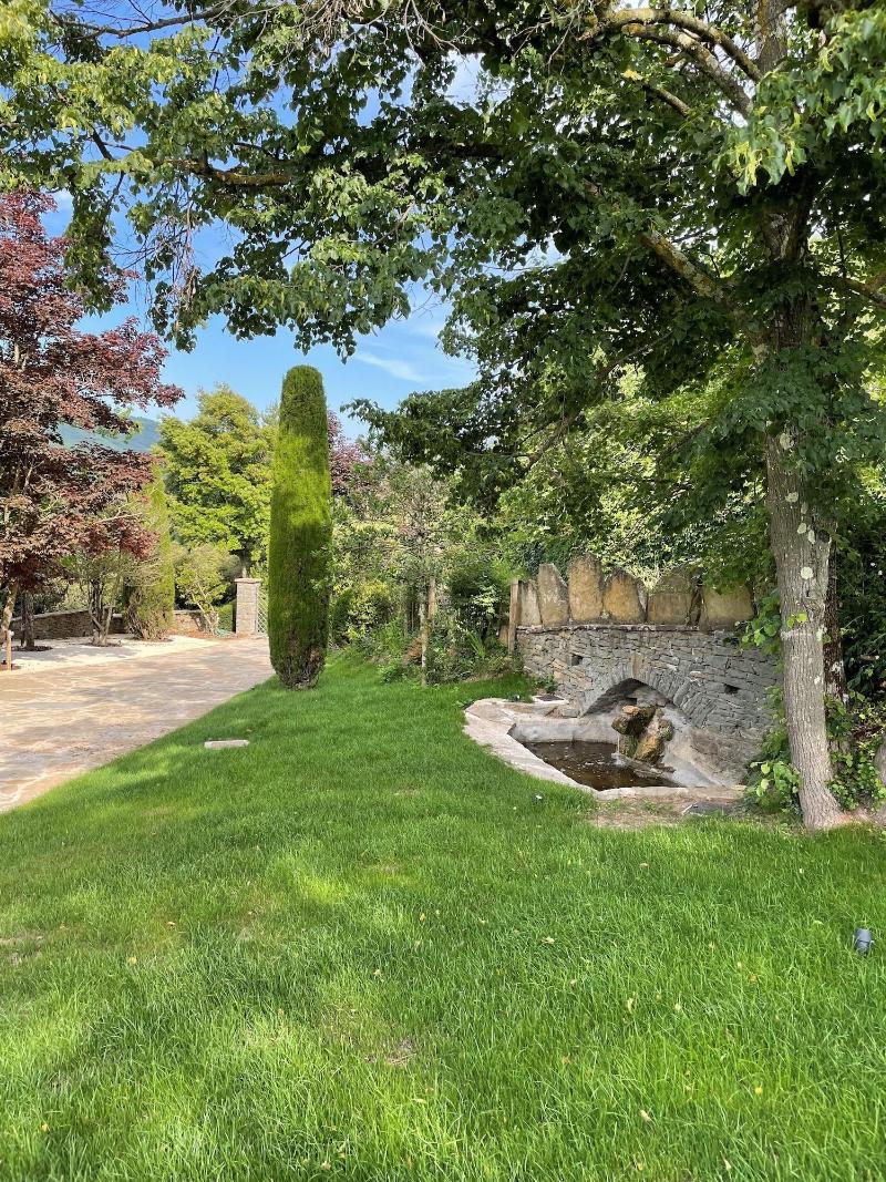 Hotel Santa Llucia Rupit image