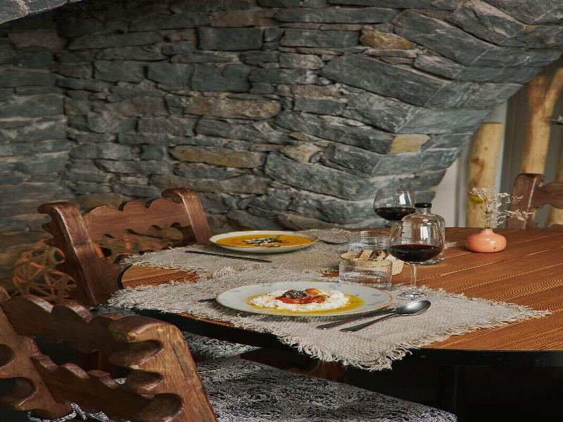 Hotel Santa Llucia Rupit image