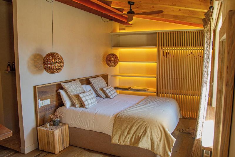 Hotel Santa Llucia Rupit image