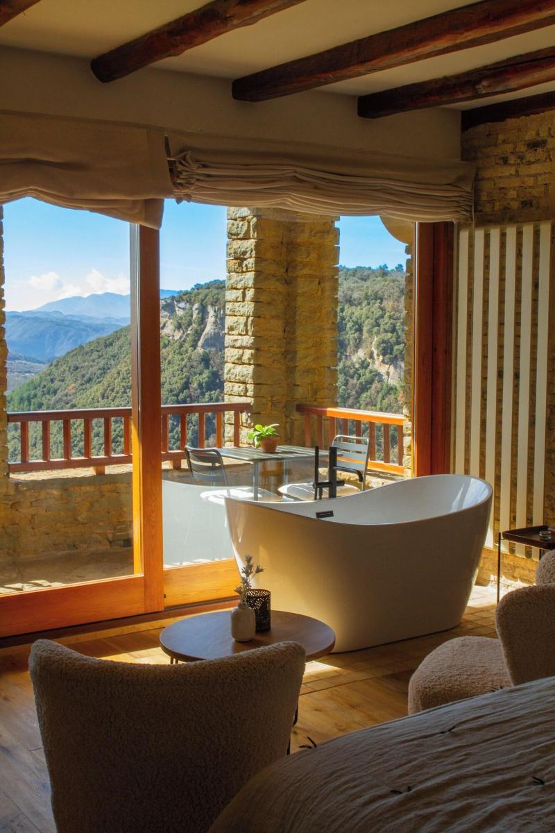 Hotel Santa Llucia Rupit image