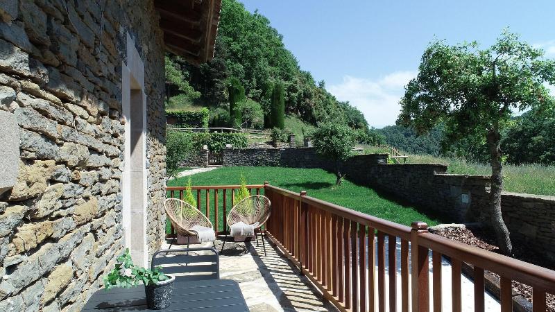Hotel Santa Llucia Rupit image
