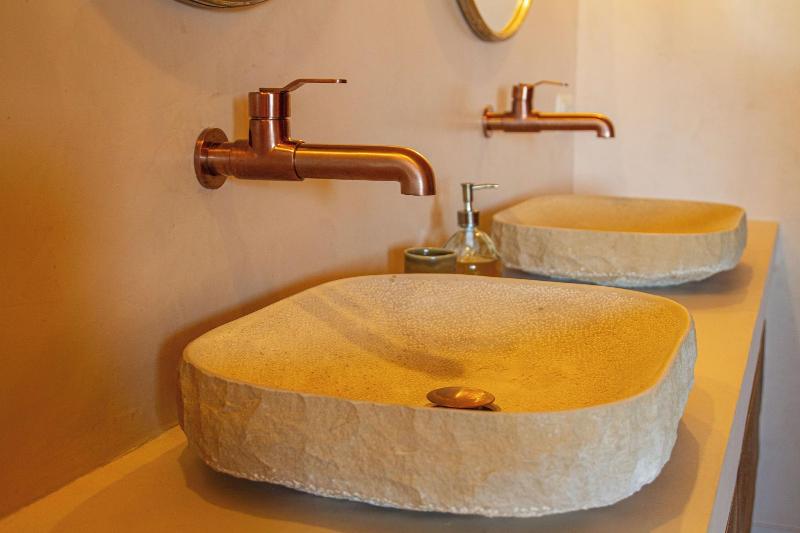 Hotel Santa Llucia Rupit image