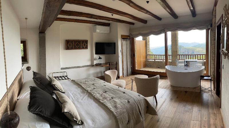 Hotel Santa Llucia Rupit image
