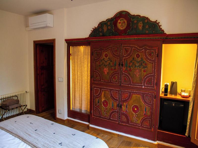 Hotel Santa Llucia Rupit image
