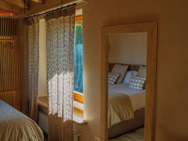 Hotel Santa Llucia Rupit image