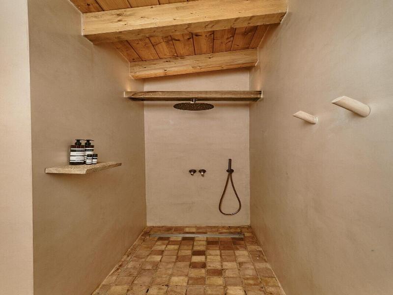 Hotel Santa Llucia Rupit image