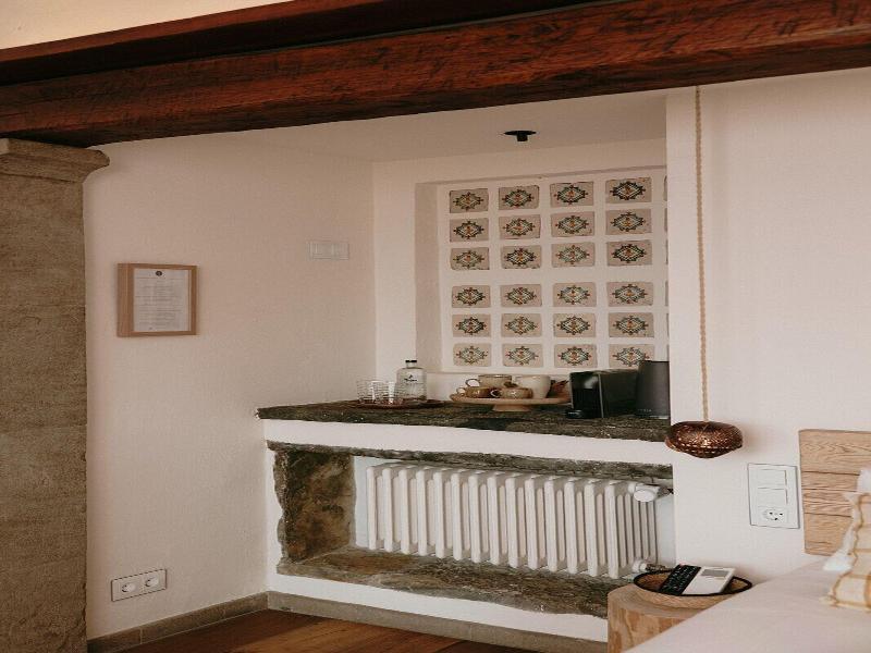 Hotel Santa Llucia Rupit image