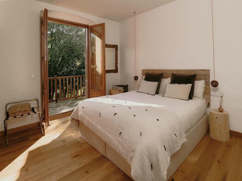 Hotel Santa Llucia Rupit image