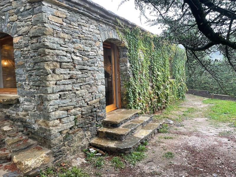 Hotel Santa Llucia Rupit image
