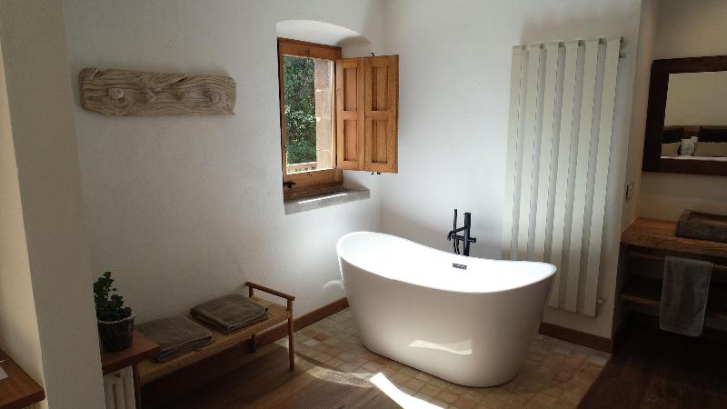 Hotel Santa Llucia Rupit image