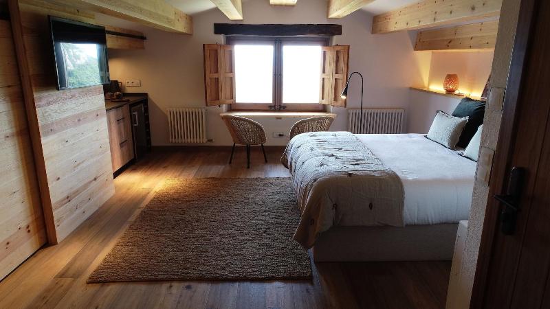 Hotel Santa Llucia Rupit image