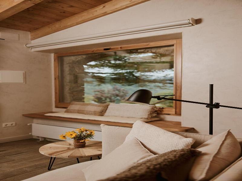 Hotel Santa Llucia Rupit image