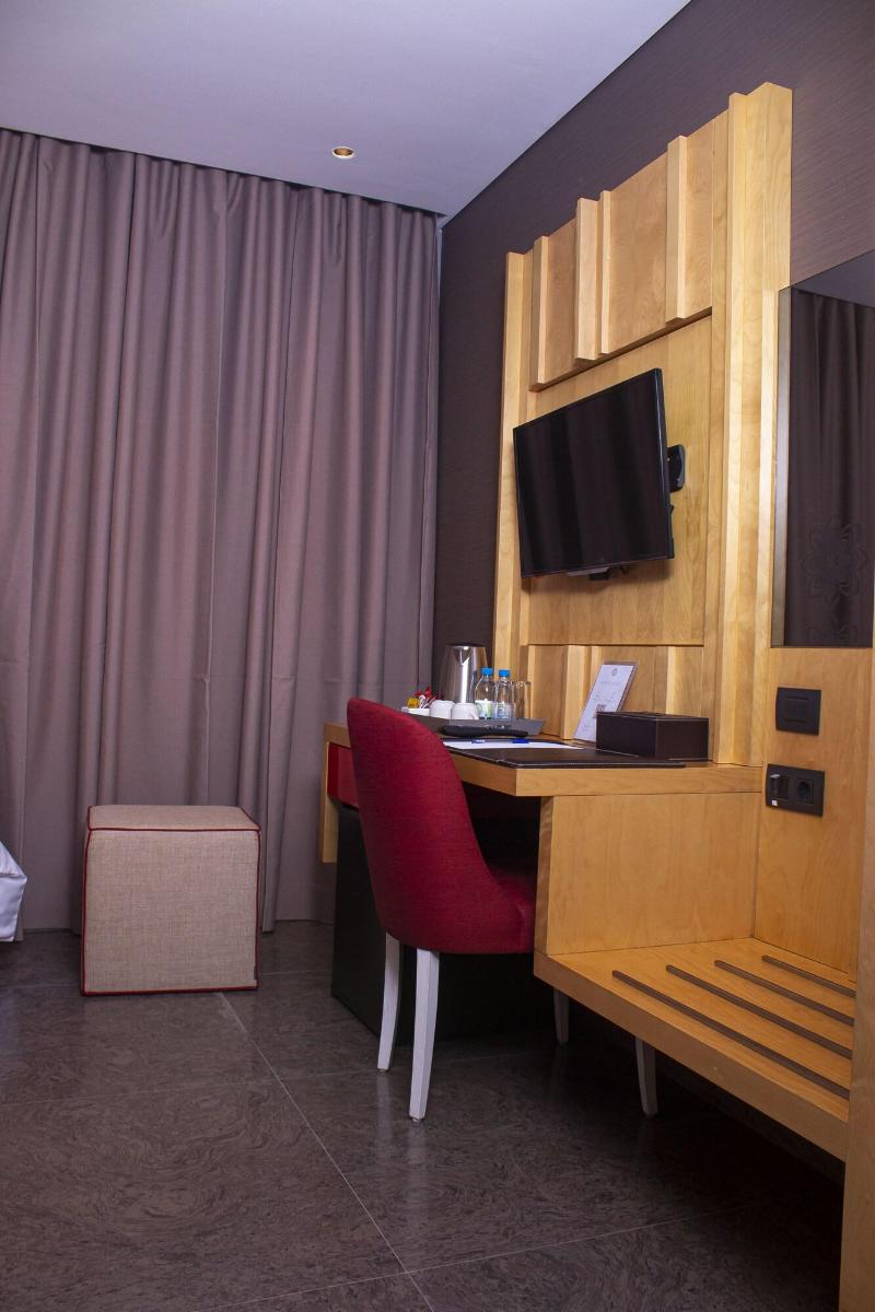 A Preciosa Boutique Hotel image