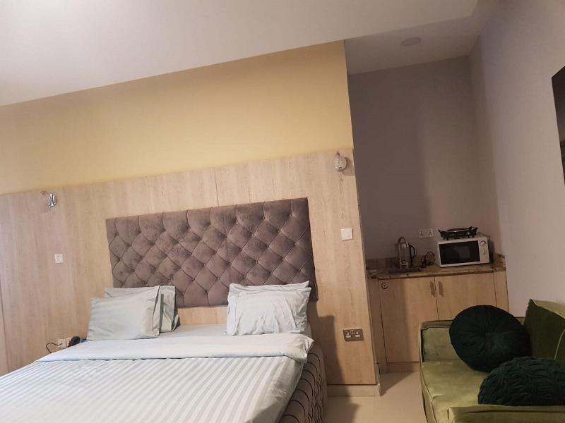 Juliet S Place Residence Hotels image