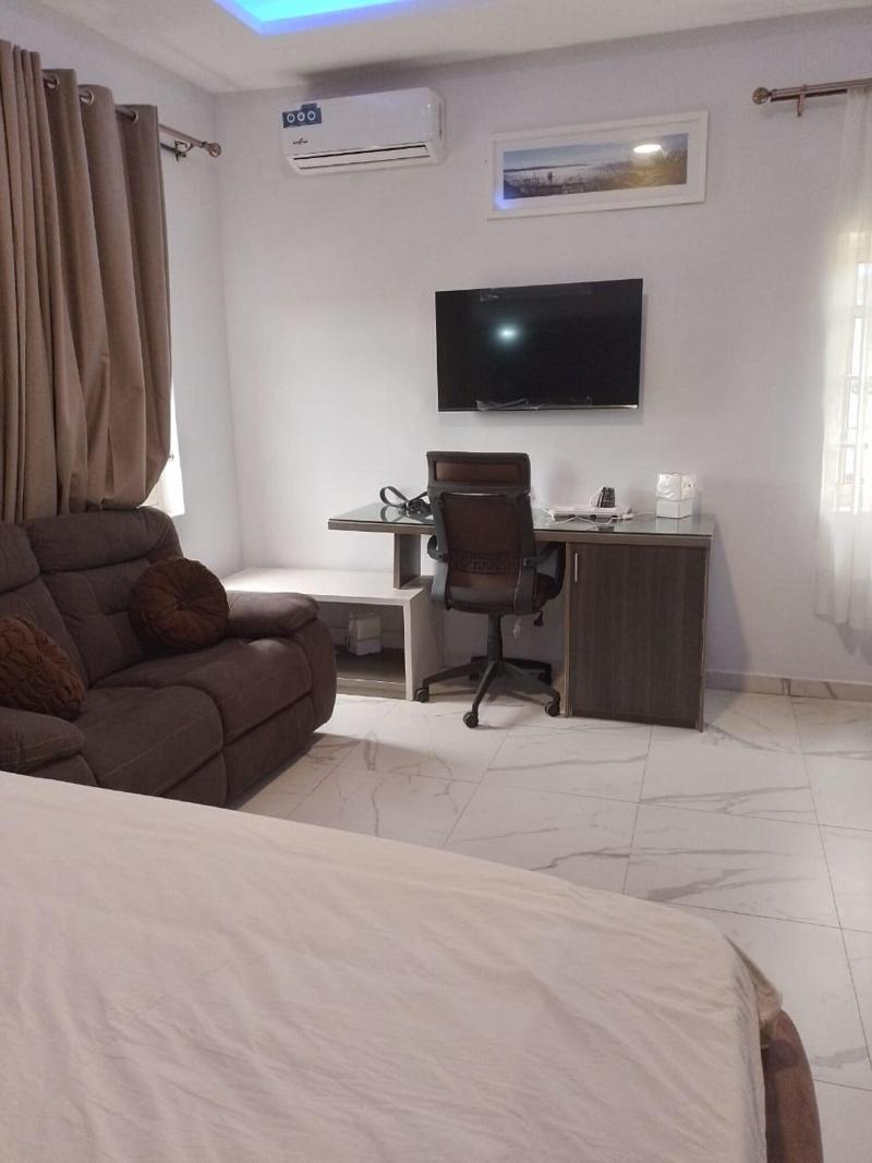 Juliet S Place Residence Hotels image