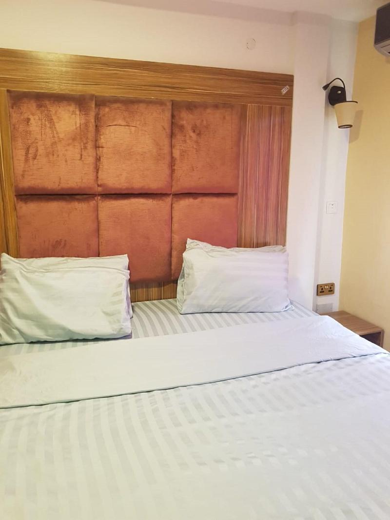 Juliet S Place Residence Hotels image