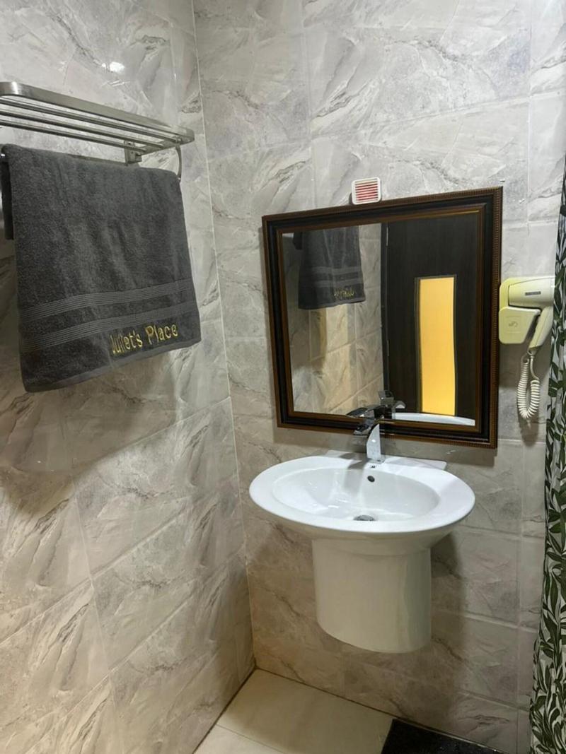 Juliet S Place Residence Hotels image