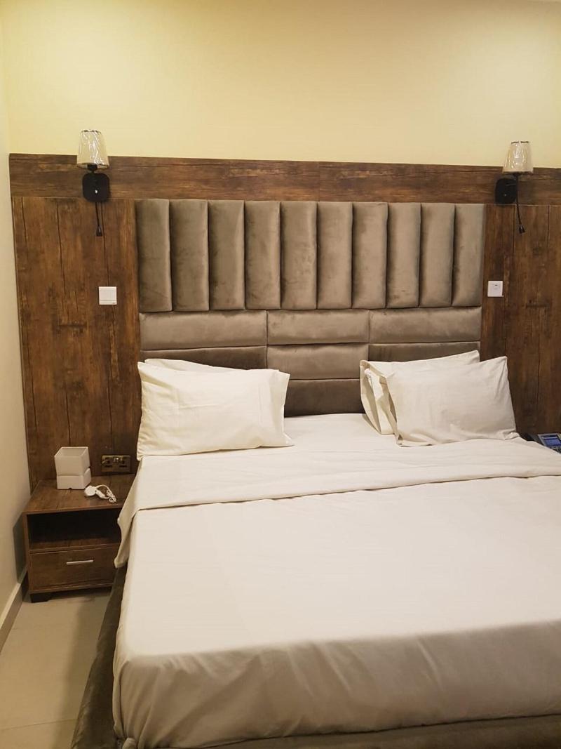 Juliet S Place Residence Hotels image
