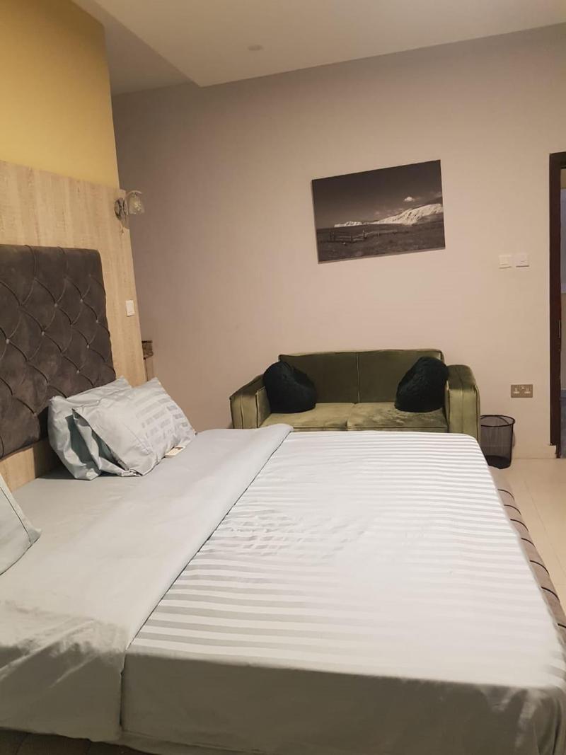 Juliet S Place Residence Hotels image