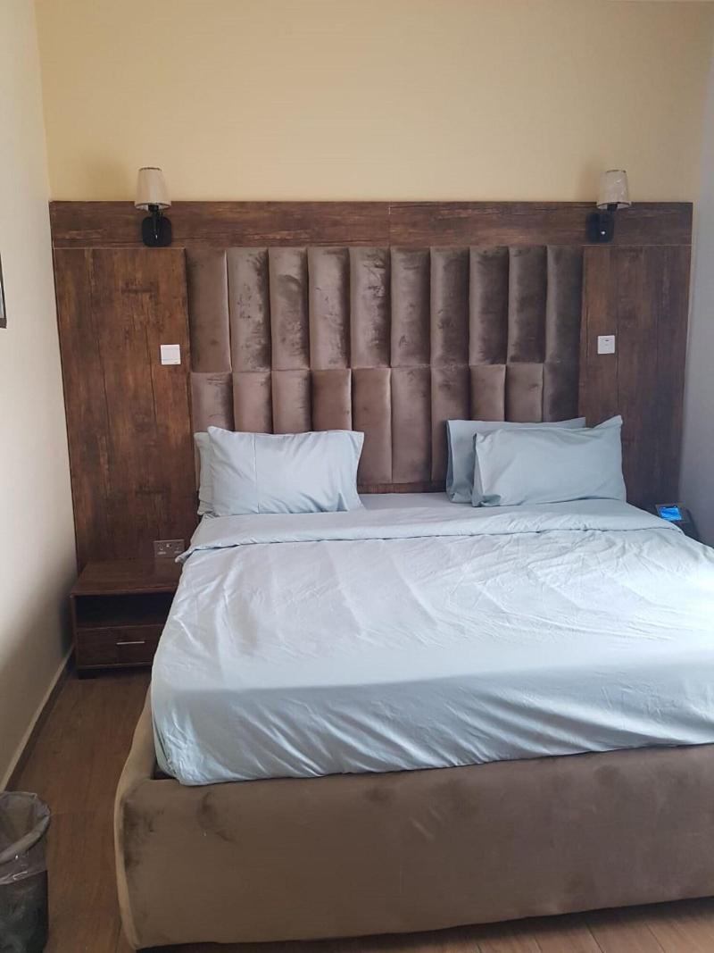 Juliet S Place Residence Hotels image