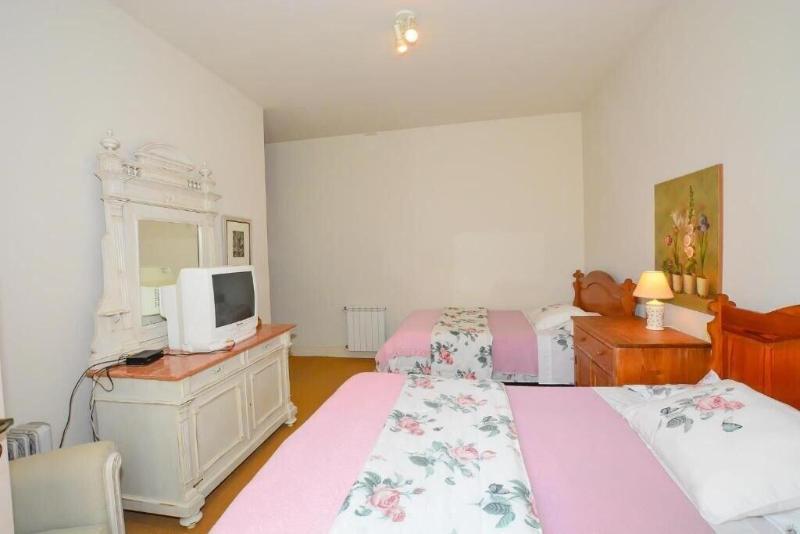 Villa Coraa A O Guest House image