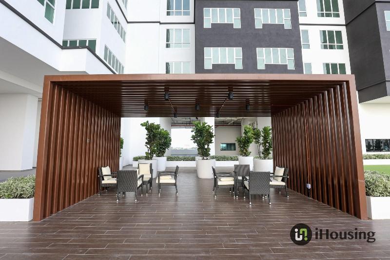 Amber Cove Residence By I Housing image