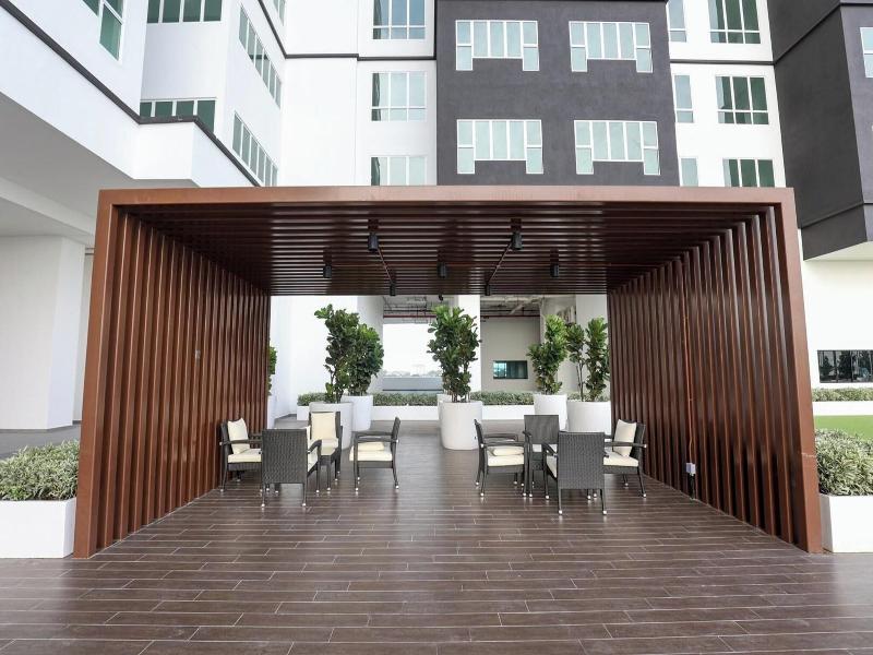 Amber Cove Residence By I Housing image