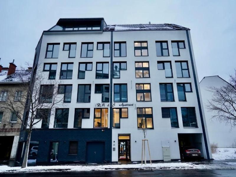 Dm S Apartment image