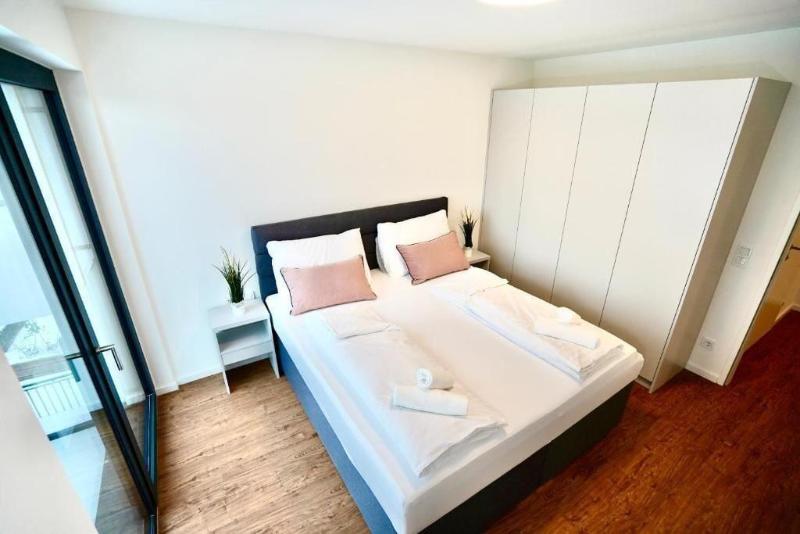 Dm S Apartment image