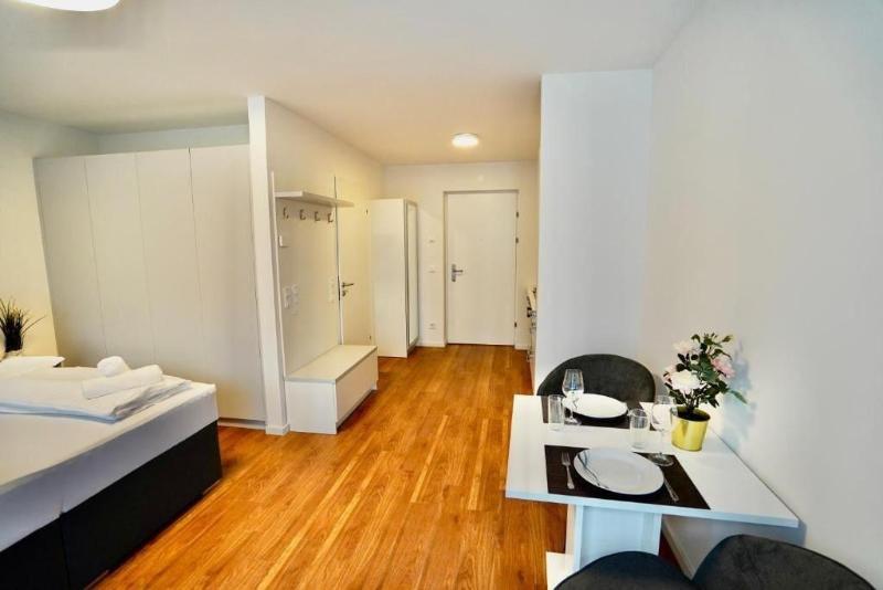 Dm S Apartment image