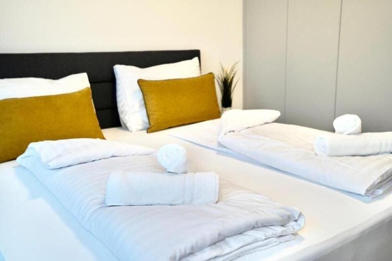 Dm S Apartment image