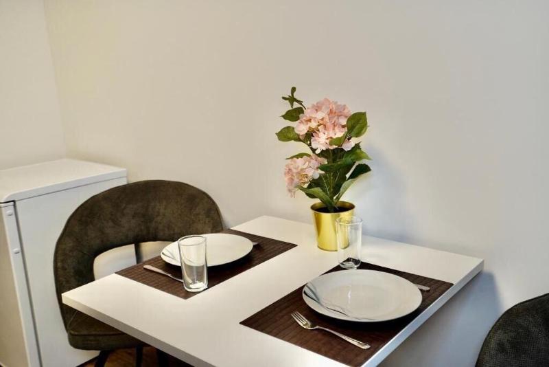 Dm S Apartment image