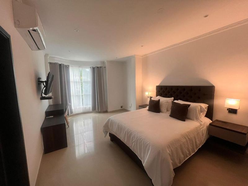 Hotel Zuriel Boutique image