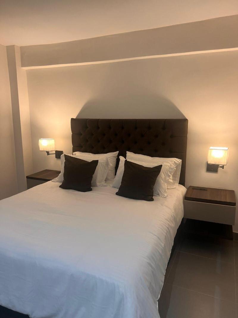 Hotel Zuriel Boutique image