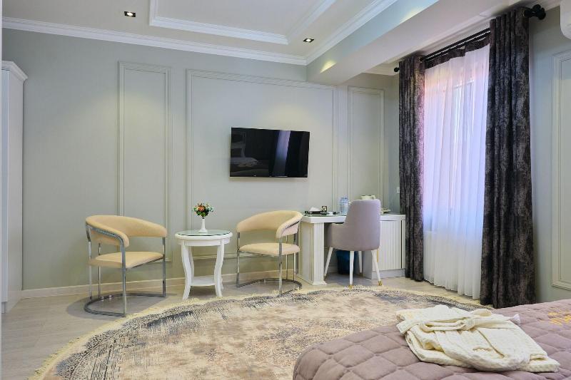 Samaria Hotel And Spa image